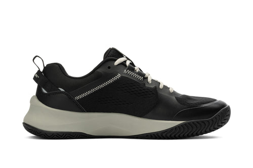 Selkirk Courtstrike men's pickleball shoes in black and white.