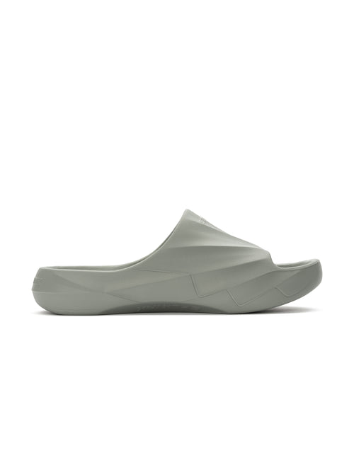 Selkirk pickleball slides shoes in grey.