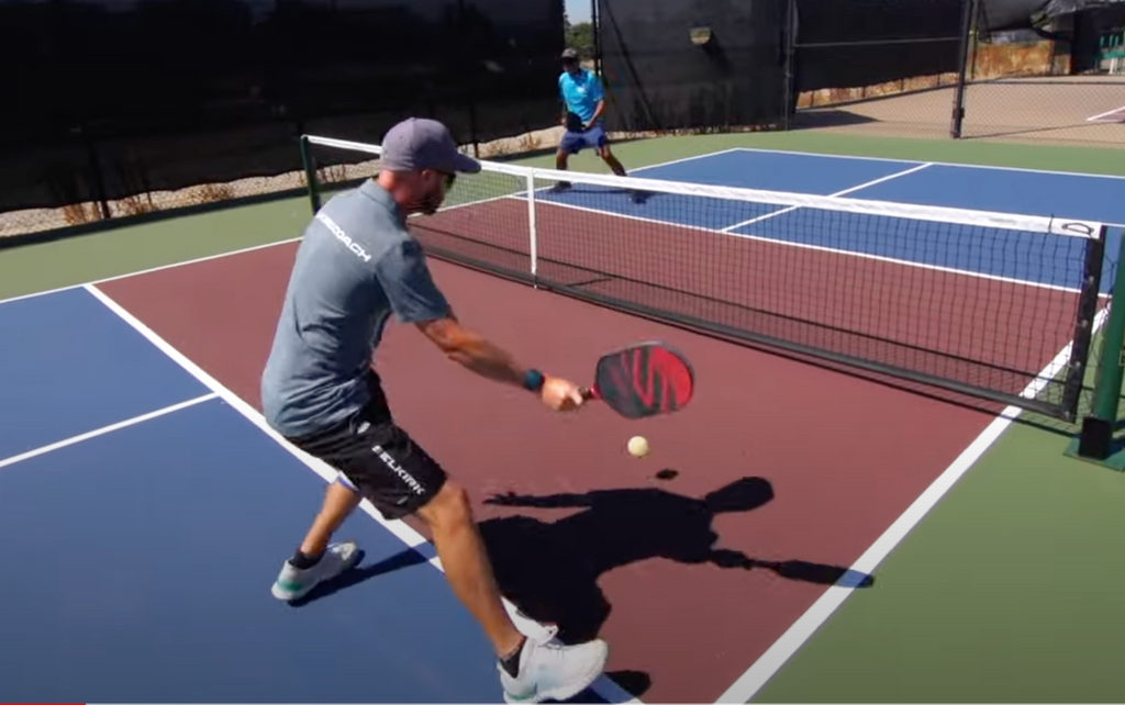 Tips for perfecting your cat and mouse pickleball game