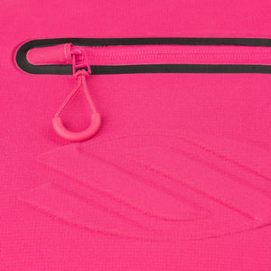 Close-up of the zipper on the Selkirk Core Line Tour Bag in Prestige Pink