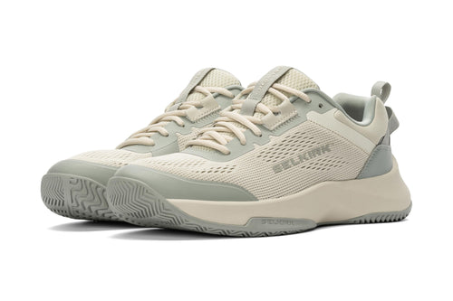 Selkirk Courtstrike men's pickleball shoes in white and grey.