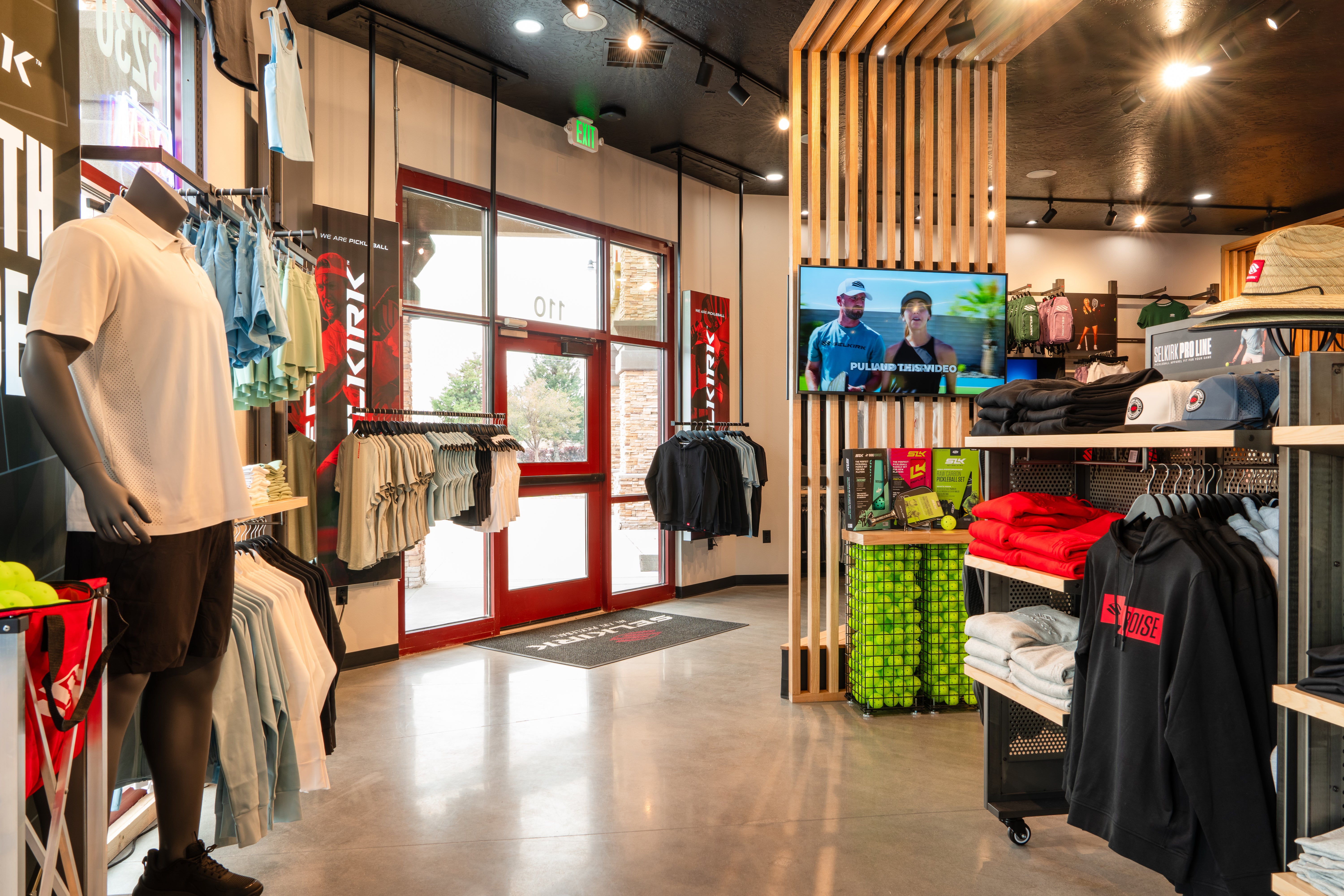 Selkirk Sport retail store image
