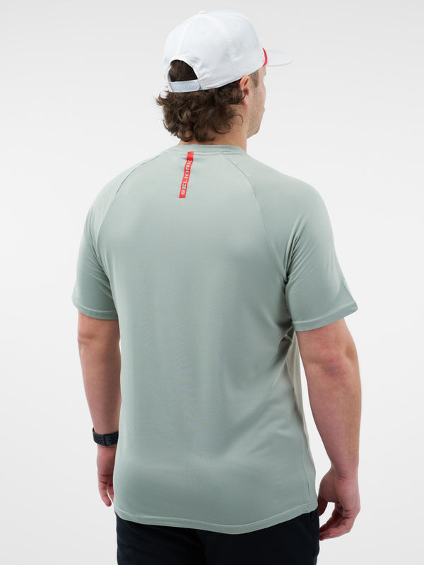 Selkirk Sport Essentials DualSoft men’s short-sleeved graphic pickleball t-shirt.