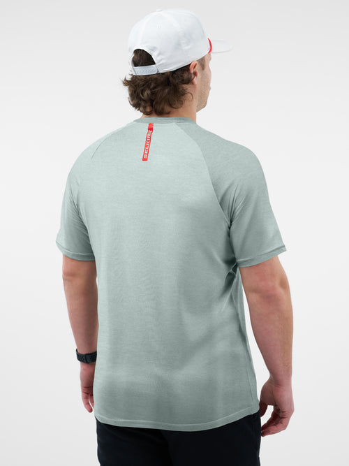 Selkirk Sport Essentials DualSoft men’s short-sleeved graphic pickleball t-shirt.