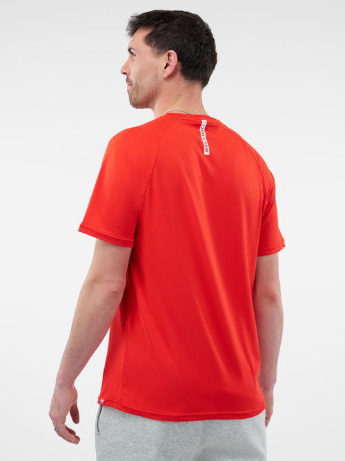 Selkirk Sport Essentials DualSoft men’s short-sleeved graphic pickleball t-shirt.