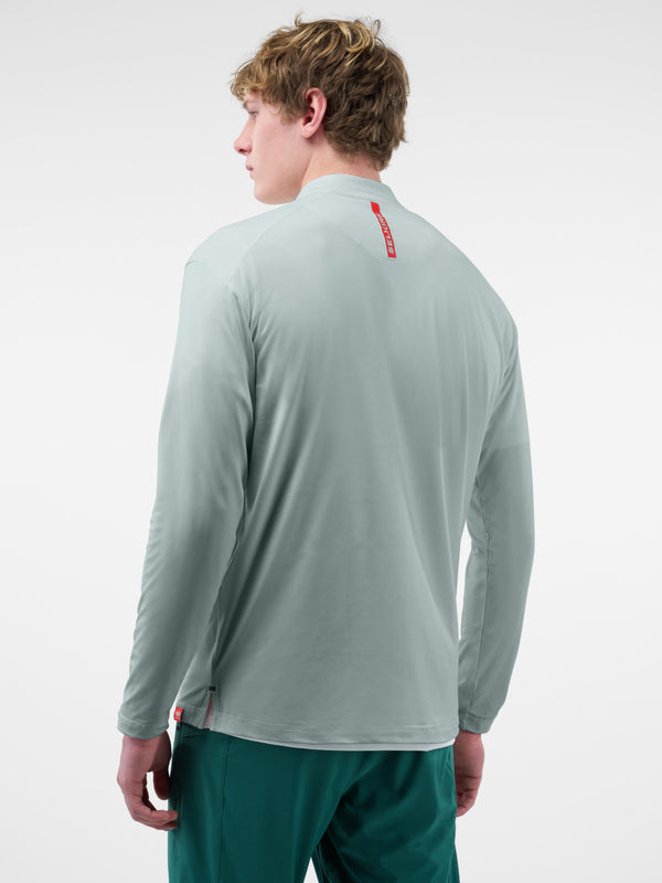 Selkirk Sport Essentials sports-wik men’s ¼-zip pickleball pullover.
