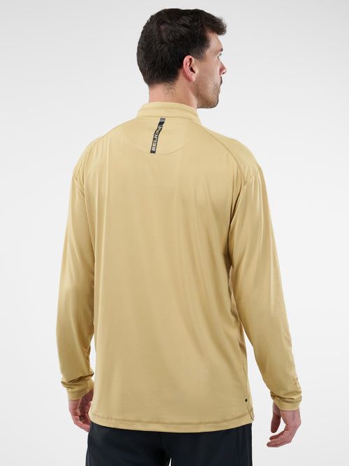 Selkirk Sport Essentials sports-wik men’s ¼-zip pickleball pullover.