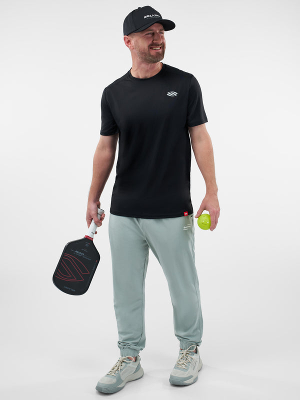 Selkirk Sport Essentials sports-wik men’s short-sleeved pickleball t-shirt.