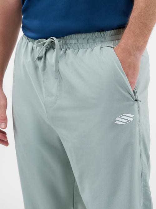 Selkirk Sport Essentials men’s lightweight warm-up pickleball jogger pants.