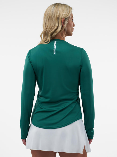 Selkirk Sport Essentials sport-wik women’s long-sleeved pickleball t-shirt.