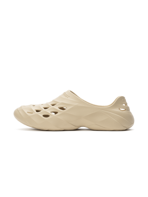 Sandstone Selkirk Sport Renew Pickleball Recovery Shoe with perforated upper and slip-on design