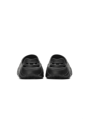 Selkirk Sport Renew Pickleball Recovery Shoe in Blackout, showing back view
