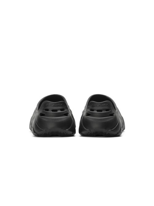 Selkirk Sport Renew Pickleball Recovery Shoe in Blackout, showing back view