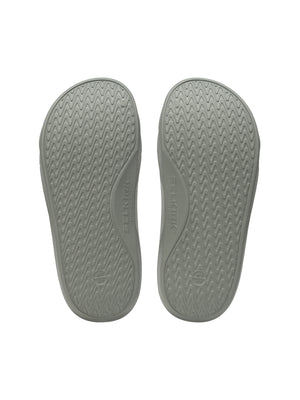 Selkirk pickleball slides shoes in grey.