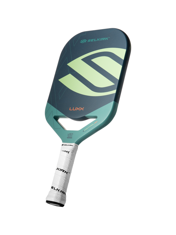 LUXX Control Air with InfiniGrit Everglade pickleball paddle.
